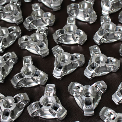 CNC বাঁক কাস্টম মেশিন অ্যালুমিনিয়াম অংশ Anodizing পেইন্টিং সারফেস ফিনিশ